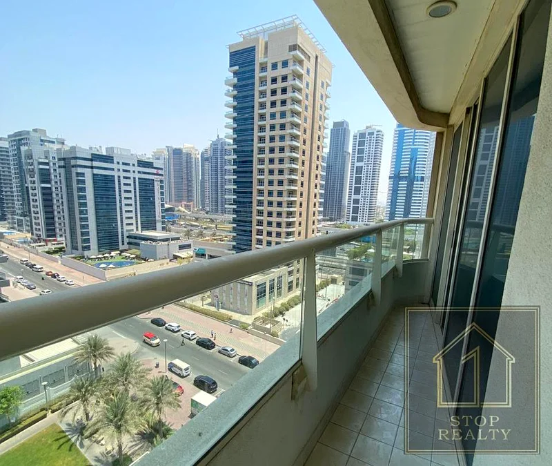 شقة واسعة مكونة من غرفتي نوم مع إطلالة على المارينا | برج المارينا63799872294659110