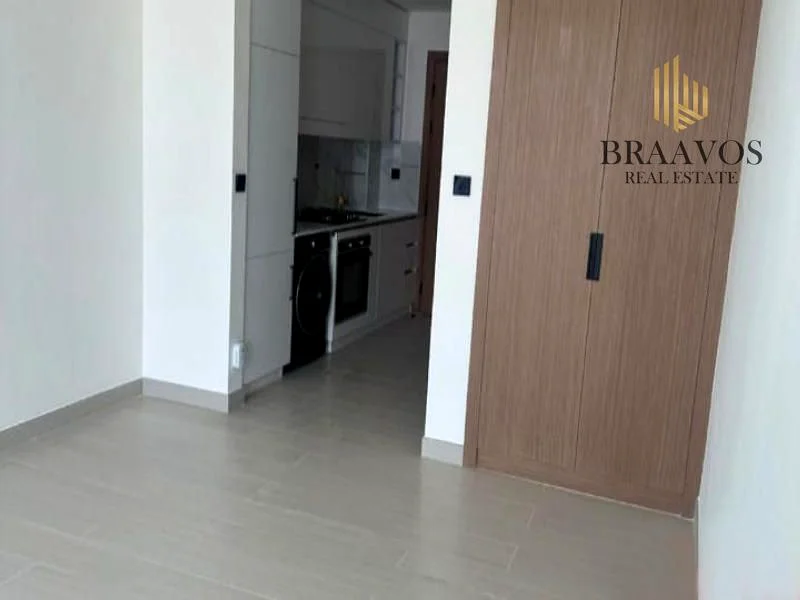 STUDIO | BRAND NEW | KITCHEN EQUIPPED | MID FLOOR63785372985858114