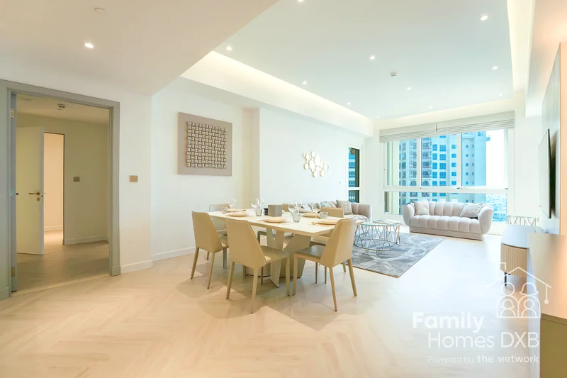 Spacious 2BR + Maids | Marina View | Palm Jumeirah63752462828546111
