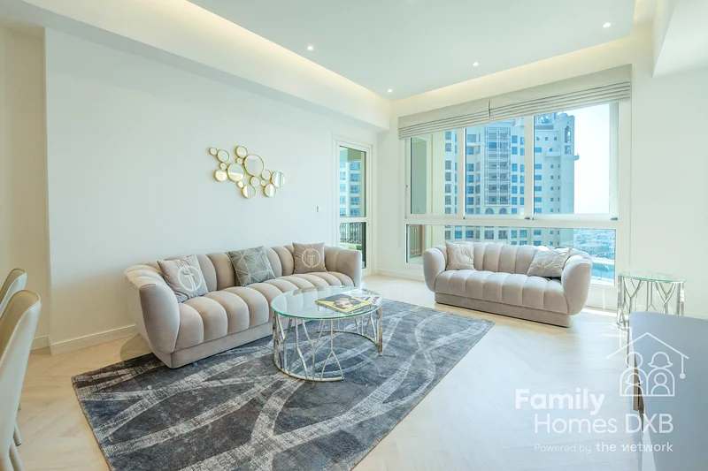 Spacious 2BR + Maids | Marina View | Palm Jumeirah63752462828546112
