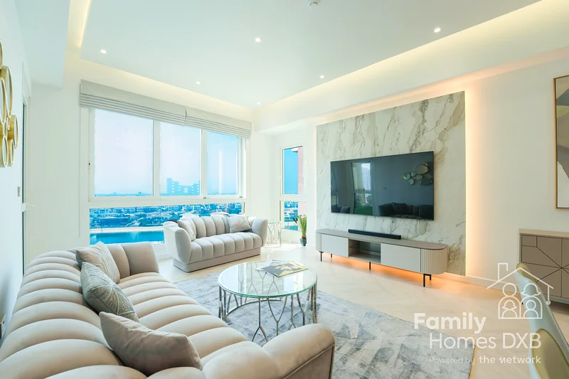 Spacious 2BR + Maids | Marina View | Palm Jumeirah63752462828546114