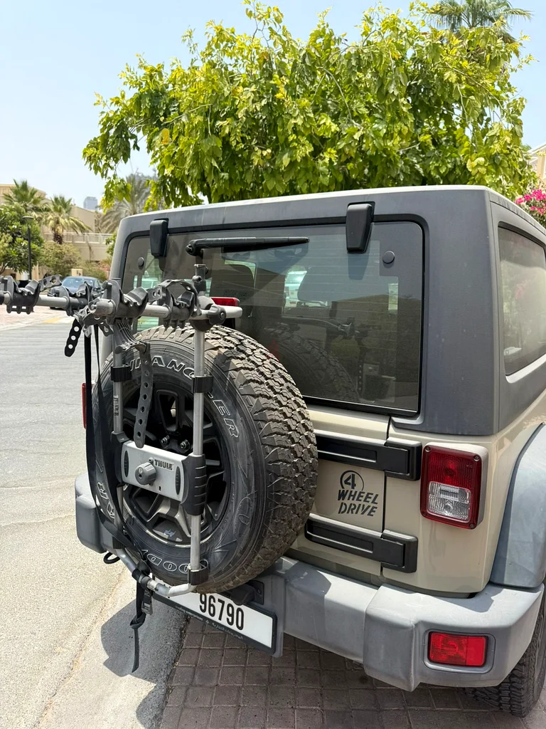 Jeep Wrangler, Price AED: 80,000/- KM Run 122,15063612073792898113