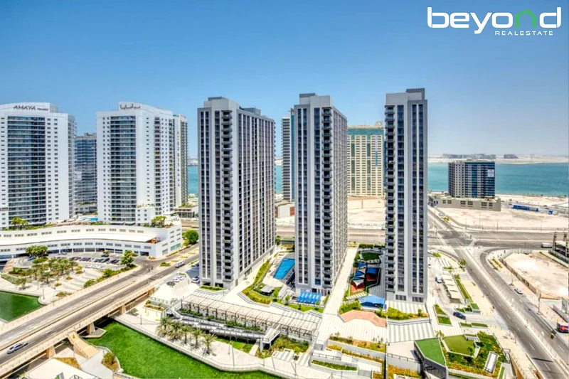 Fully Furnished  |  Partial Sea View63844886454273110