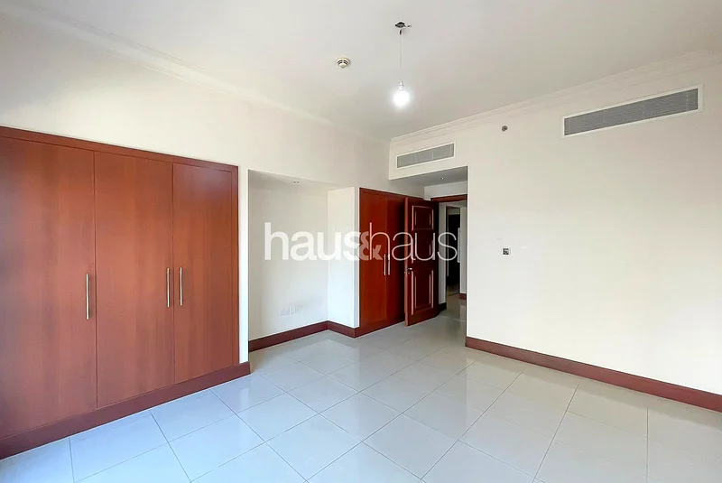 Partial Sea View | Notice Served | Mid Floor64007562391553114