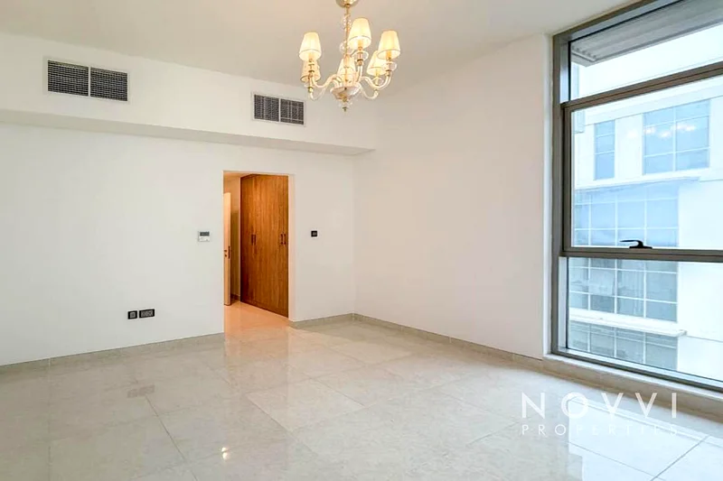 Prime Location | Spacious | Ready to Move In63804451644417114