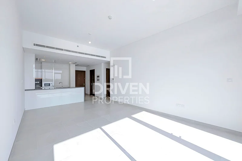 Corner Unit with Maids Quarter | Full Canal Views63949509022851112