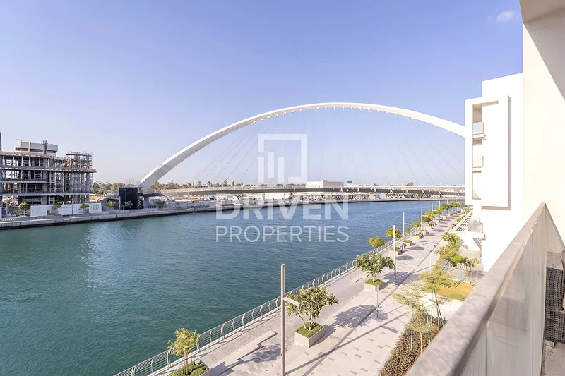 Corner Unit with Maids Quarter | Full Canal Views63949509022851111