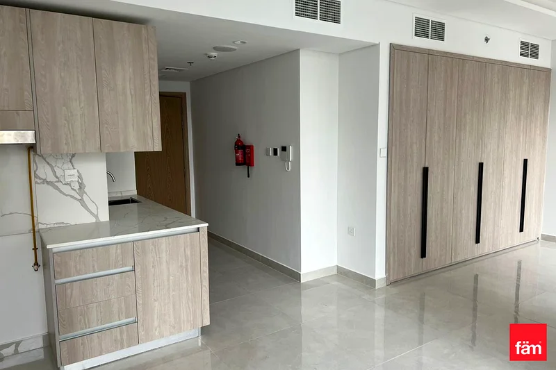 Brand New | Pool View | Opposite Circle Mall63787388641282110