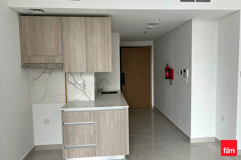 Brand New | Pool View | Opposite Circle Mall63787388641282112
