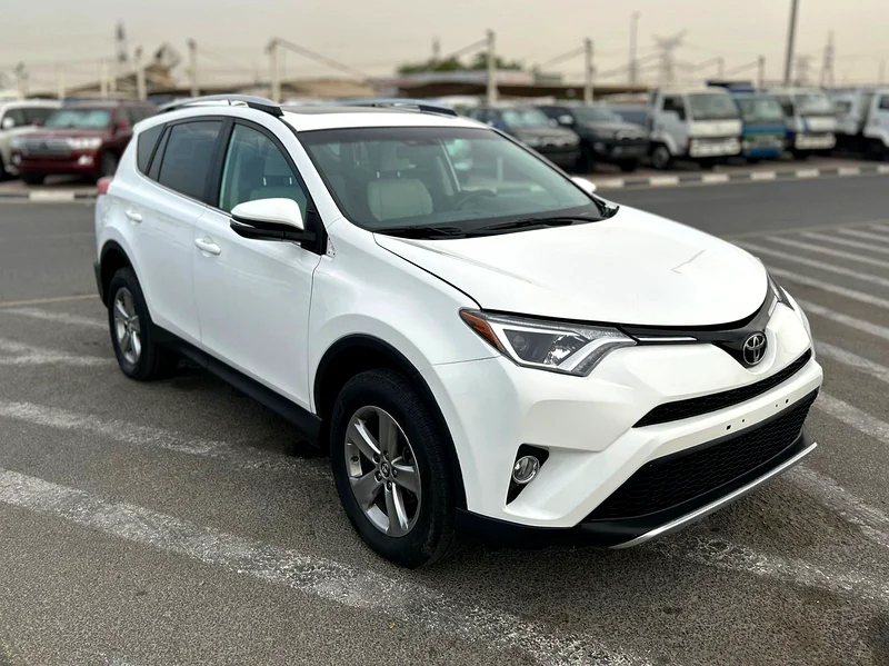 2015 Toyota Rav4 2.5 L V4 Rear Camera - Sunroof - Leather Seat //634013054897951129