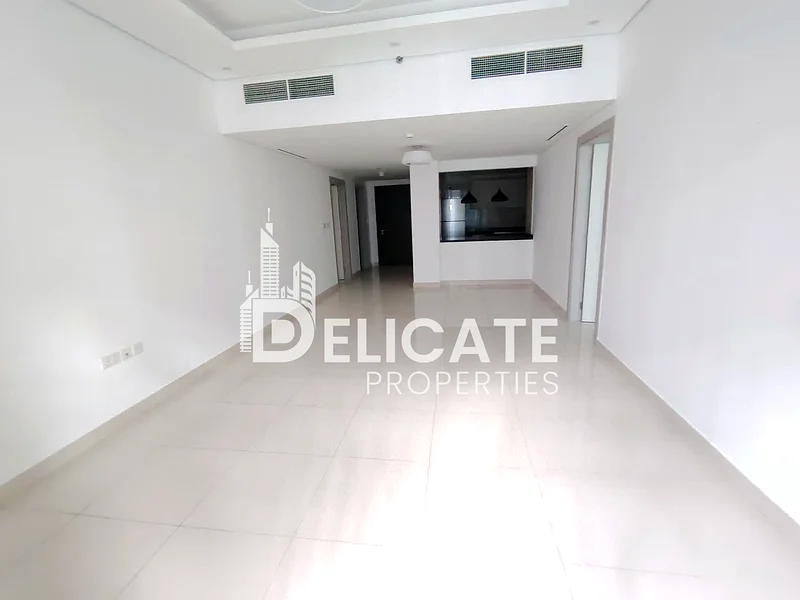 عرض جيد | شقة متاحة | شقة مشرقة ونظيفة63782019442817110