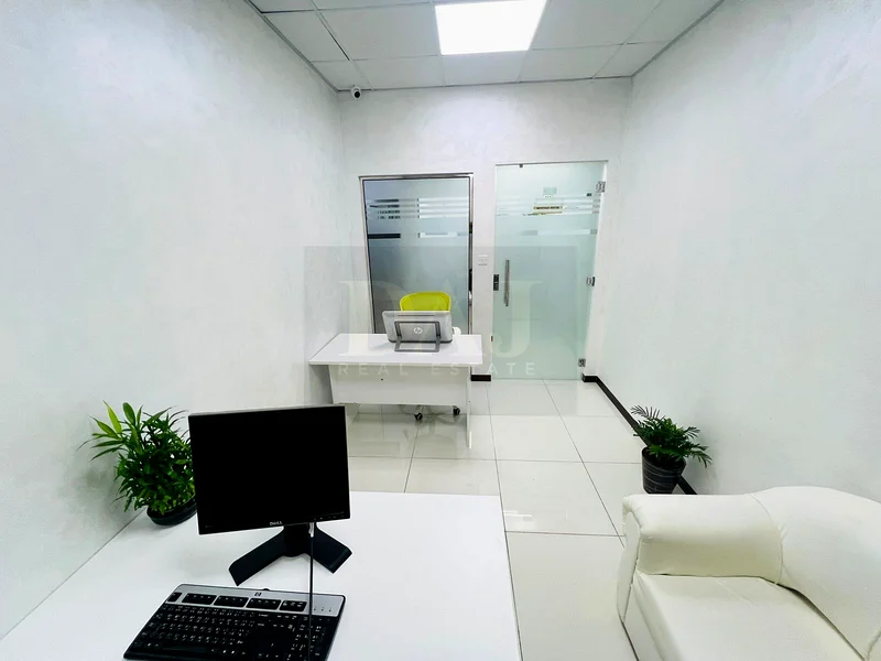 Spacious Office | Direct From Landlord | Free Utilities |63618207669890112