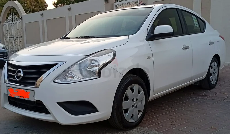 نيسان سني 2022، طراز GCC، ممشى منخفض63412622696835112