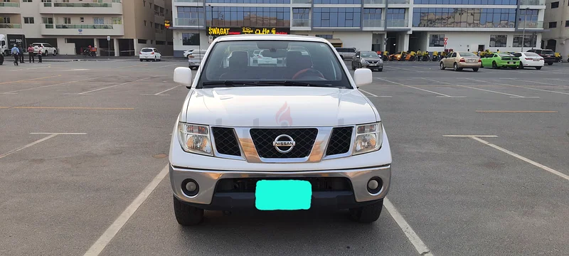 Nissan Navara Model 2015 GCC Automatic Gear Well Maintained In Excellent Condition63412537631873114