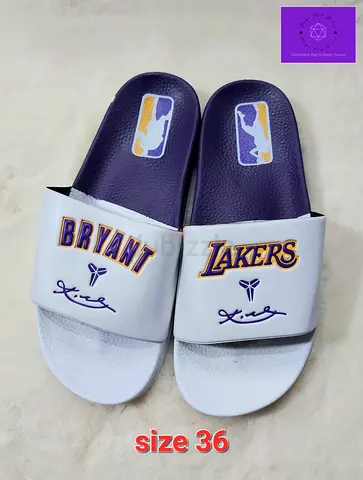 BRAND NEW - Kobe Bryant Lakers Slides - Size 36