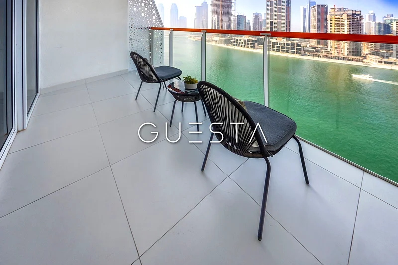 Stunning views|Prime Location| All Bills incl63836087106562111