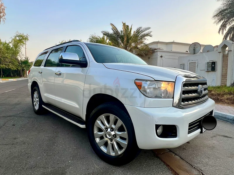 تويوتا سكويا 4X4  /. VXR
موديل 2017 فل اوبشن 
بلاتينيوم اعلى فئة بالمواصفات63484220437506111
