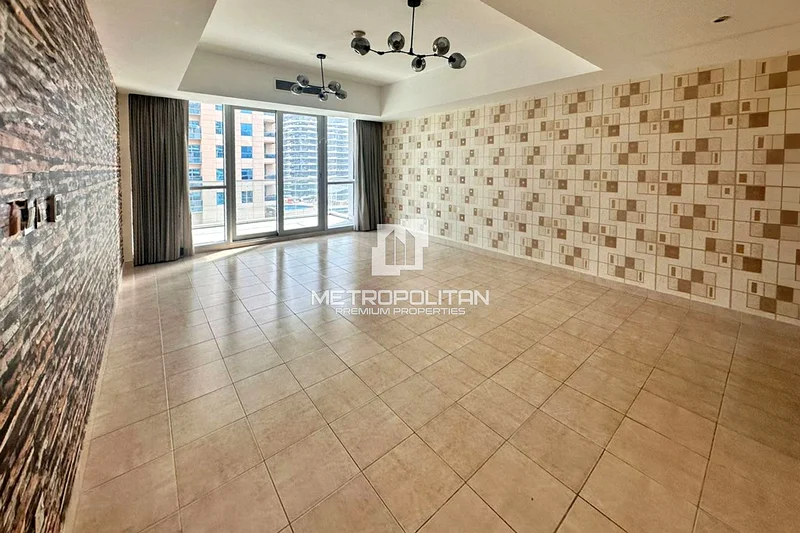 Vacant | High Floor | Partial Marina View64037277935873110