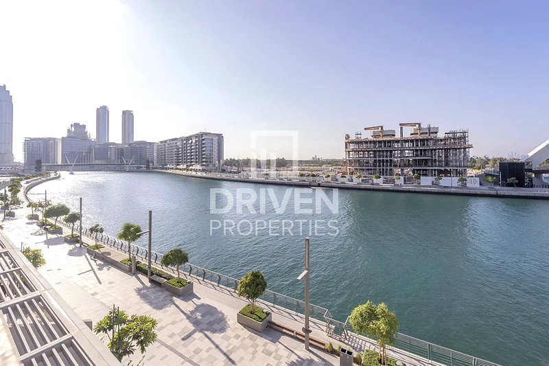 Corner Unit with Maids Quarter | Full Canal Views63949509022851110