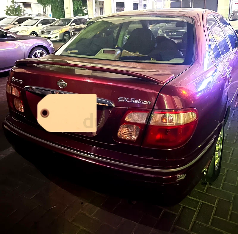 سيارة عائلية بحالة جيدة للبيع63484315282947111