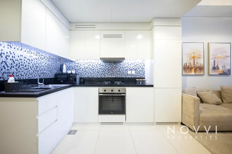 ديكور حديث | شرفة | مفروشة بالكامل63795306728577113