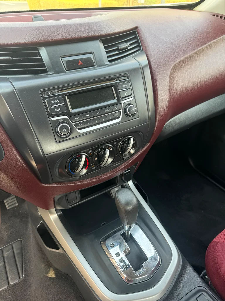 Nissan navara 2019 Gcc63483902510593113
