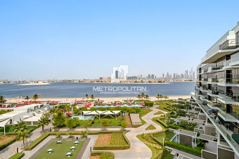 Palm Jumeirah View | High floor | Beach Access64010115352451112