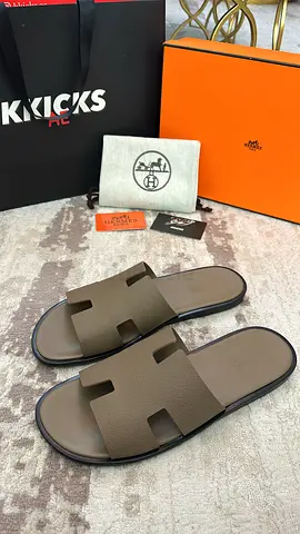 Hermes Izmir Sandals ‘Khaki’