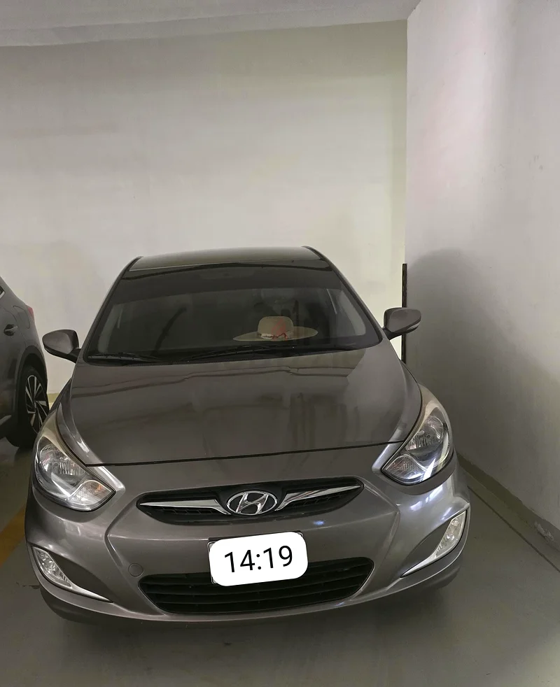 HYUNDAI ACCENT BLUE63406901509122111