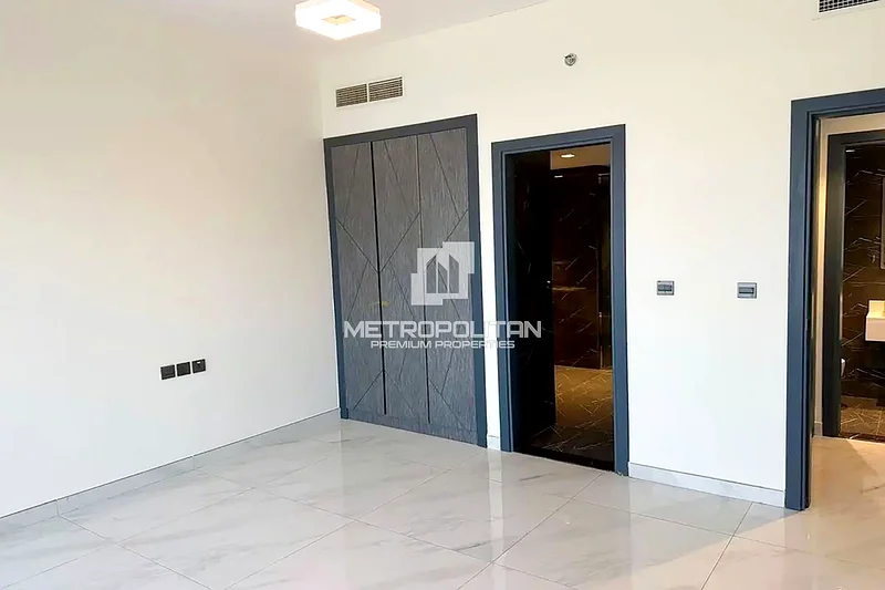 Prime Location | Spacious Size | High ROI63941852030722112