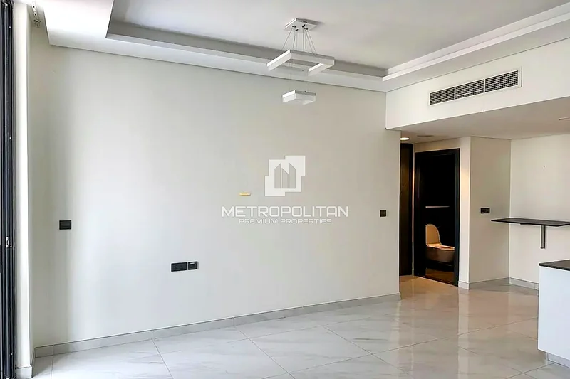 Prime Location | Spacious Size | High ROI63941852030722113