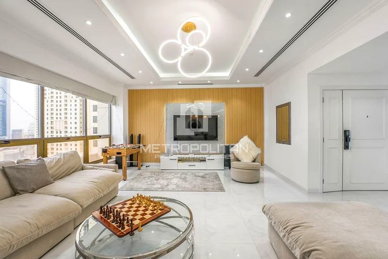 Upgraded 3BR + Maids Room | Sea View | Vacant63937636935425114