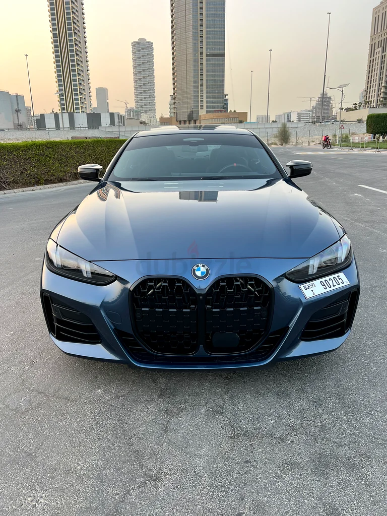 بي إم دبليو 440i باقة M مجهزة بالكامل بألياف الكربون، موديل 2025 للبيع63405748273281112