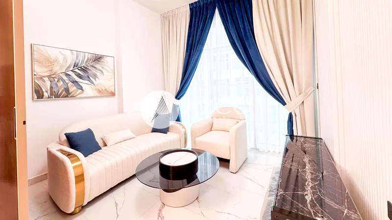 مسبح خاص | جديد بالكامل | مفروش بالكامل | شاغر63732572147073114