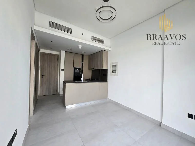 1BR | UNFURNISHED | LOW RISE BUILDING | POOL VIEW63780903863041114