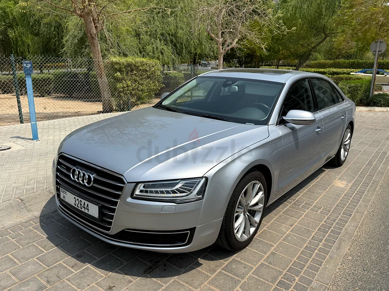 Audi A8 2016 GCC Agency Service V6 5.0 FSI Quattro Perfect Inside  Outside Two Keys63224791505281111