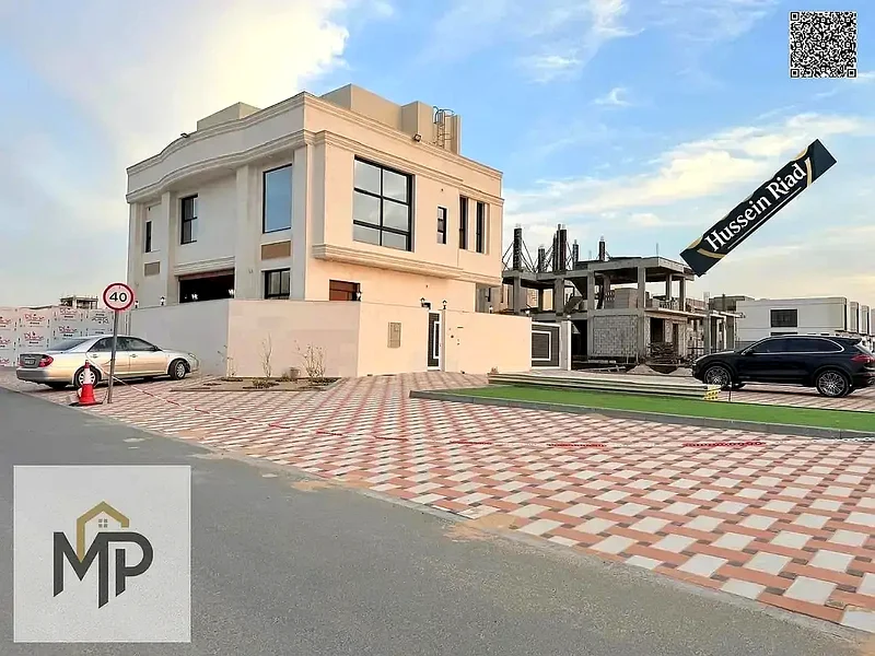 امتلك منزلك المثالي بتشطيب سوبر ديلوكس، الطابق الأرضي، الطابق الأول والسطح مع مسبح في موقع استراتيجي قريب من جميع الخدمات63880279557505110
