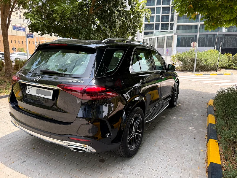 Lady Owner (7 Seater) GLE 450 ///AMG 4matic Mercedes Warranty and Free Service Contract till 202963488278259329114