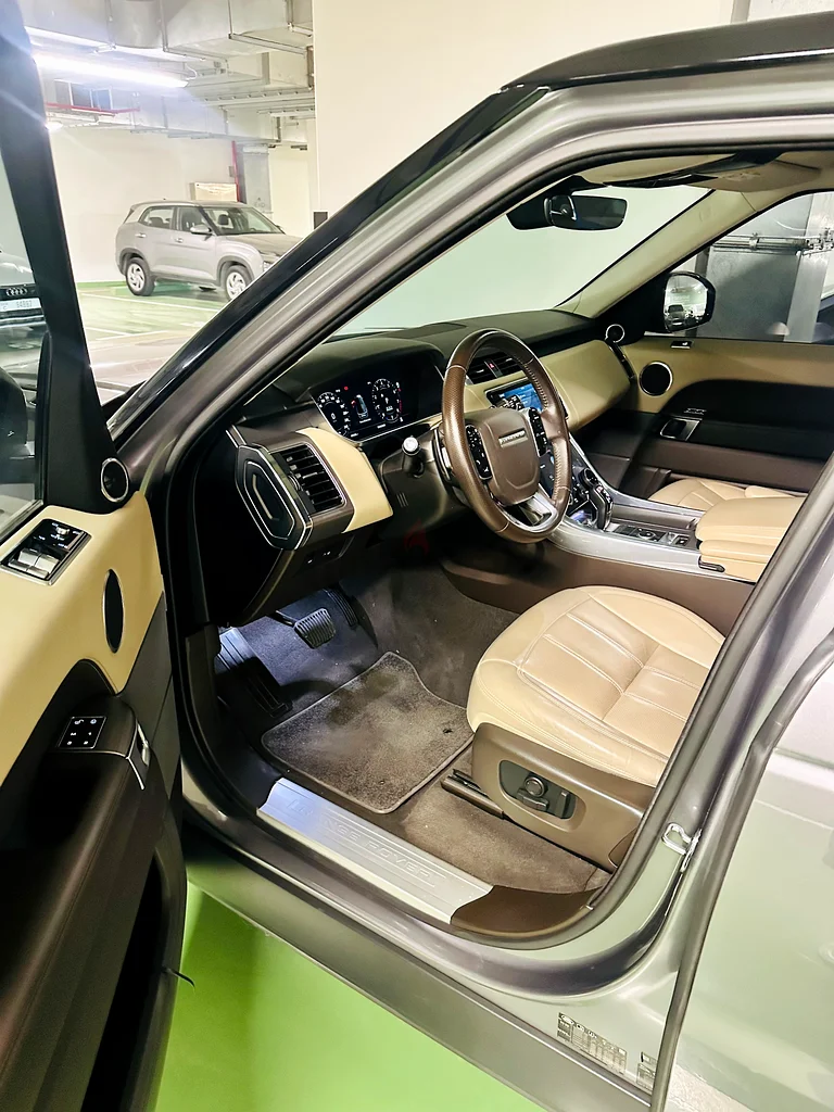 Range Rover Sport HSE 2020. GCC, still under warranty63488938704643113