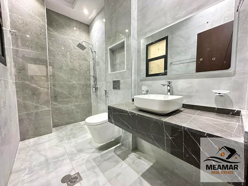 The villa of your dreams, including registration and ownership fees, on Sheikh Mohammed bin Zayed Road, directly behind services, freehold for all nat63907479784706114