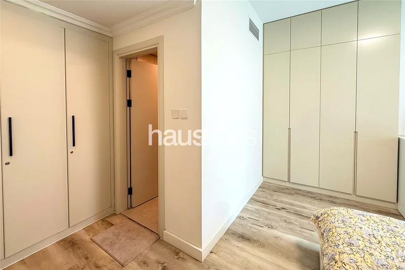 Renovated | Vacant On Transfer | Large Balcony64036626225026114