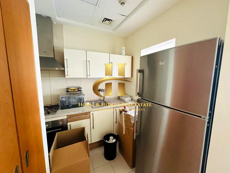 Fully Furnished | Community View | Vacant63787921484930112