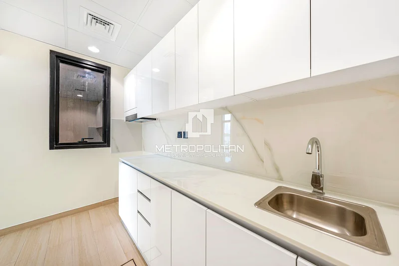 Spacious and Modern | Office | Prime JVC Location63825781750530114