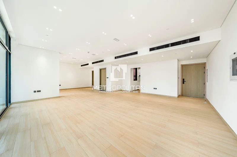 Spacious and Modern | Office | Prime JVC Location63825781750530113
