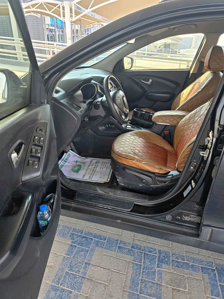 HYUNDAI TUCSON 201263407353670658113