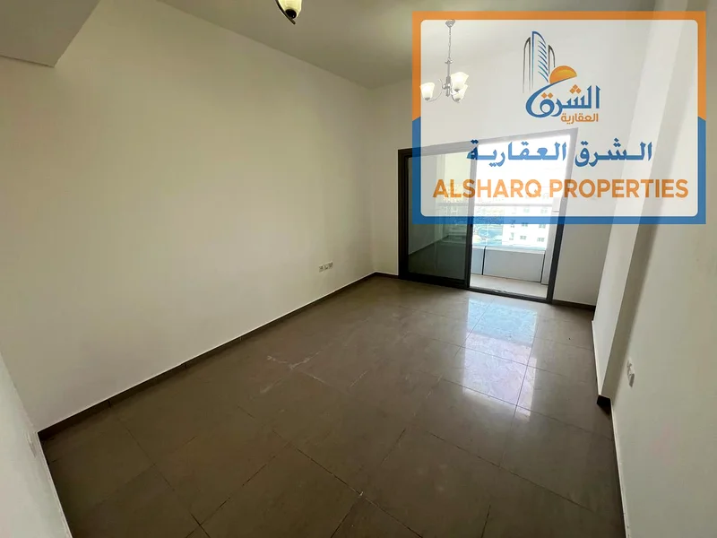 شقة مميزة للسكن العائلي، غرفتين نوم، صالة، حمامين، وشرفة ممتازة في الرشيدية 2، عجمان63721248266625112