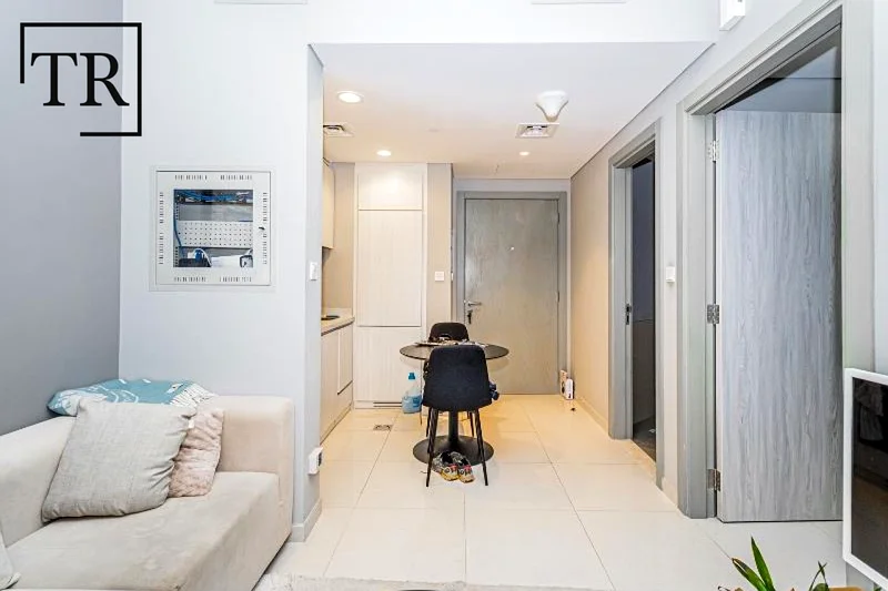 Furnished | Near Metro | Panoramic Canal Views63793485898241112