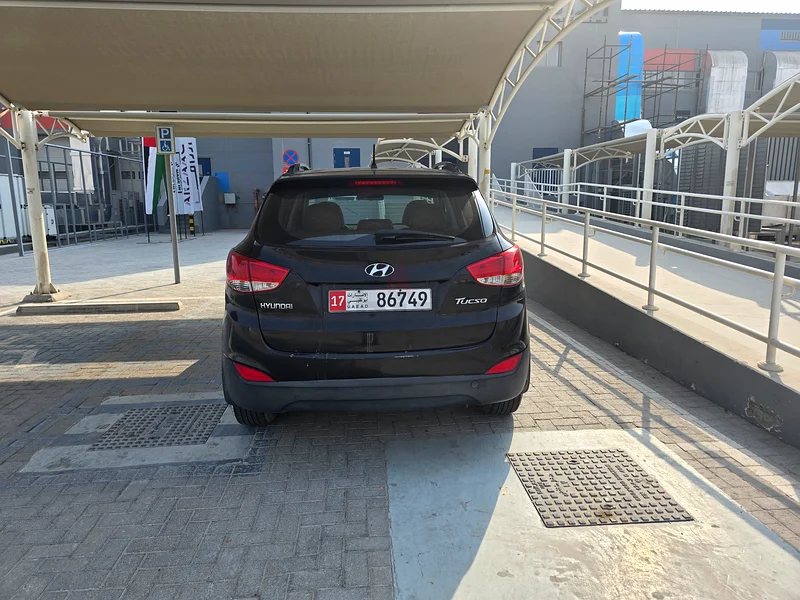 HYUNDAI TUCSON 201263407353670658112