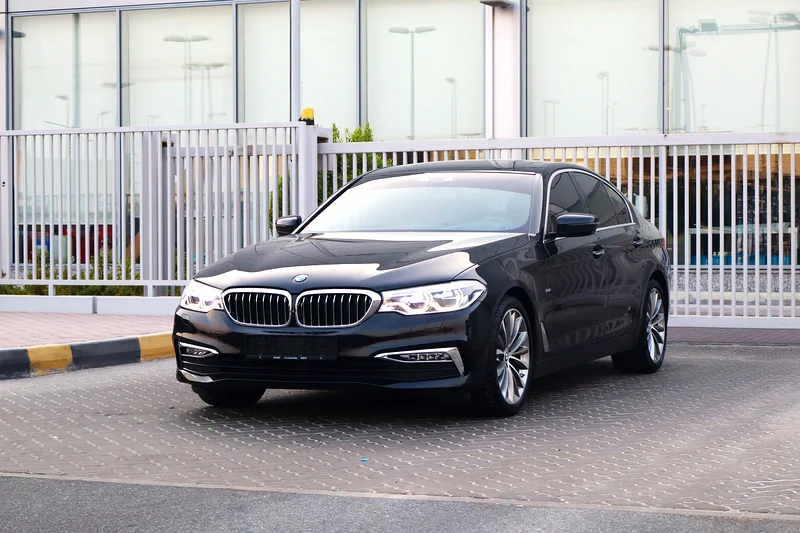 BMW 5-Series 530i Luxury Line Model 2018 - GCC Specifications - Agency Verified63410194697218111