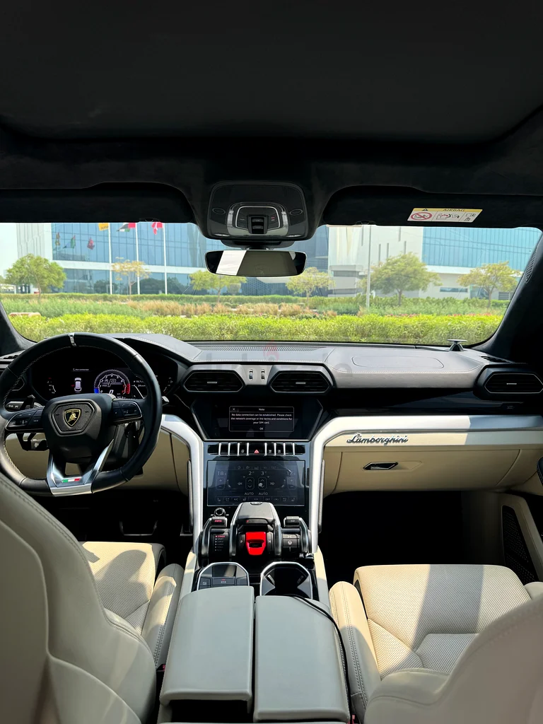 Lamborghini Urus 2019 Japanese specs63490820416643114